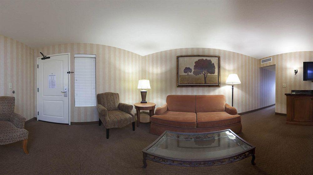 Holiday Inn Hotel & Suites Minneapolis-Lakeville By Ihg Dış mekan fotoğraf