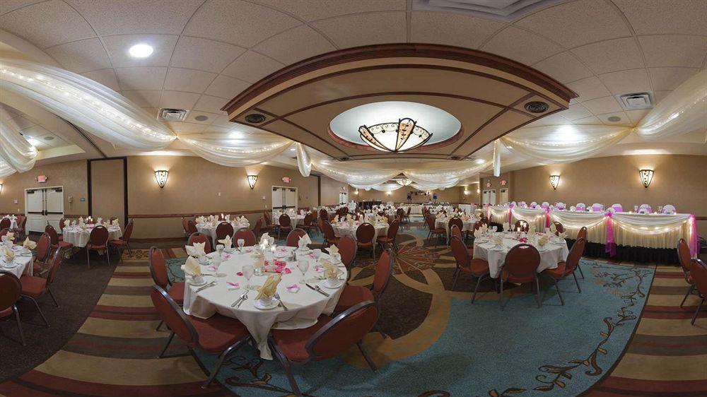 Holiday Inn Hotel & Suites Minneapolis-Lakeville By Ihg Dış mekan fotoğraf