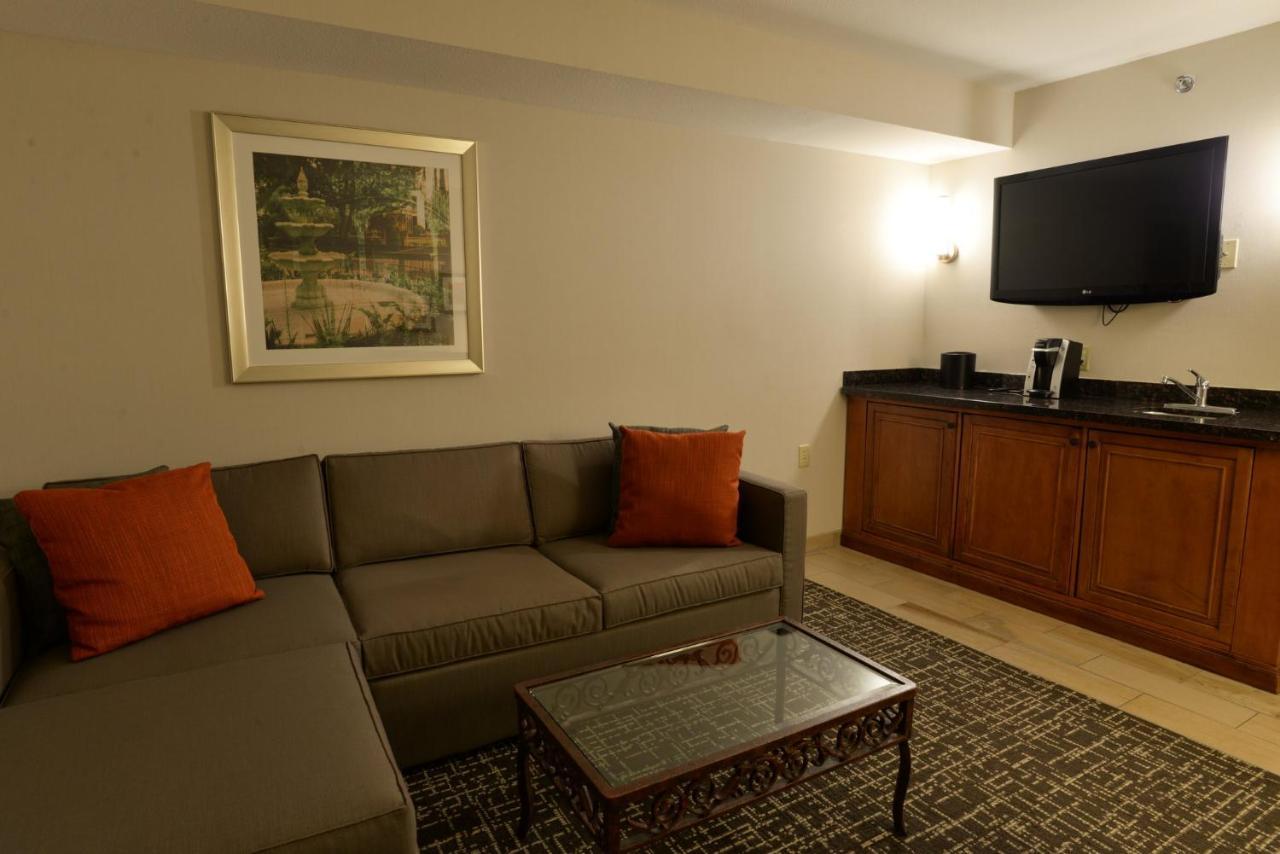 Holiday Inn Hotel & Suites Minneapolis-Lakeville By Ihg Dış mekan fotoğraf